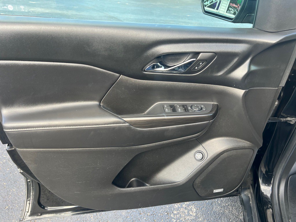 2018 GMC Acadia Image 10