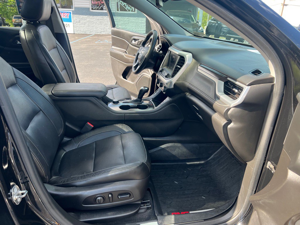 2018 GMC Acadia Image 34