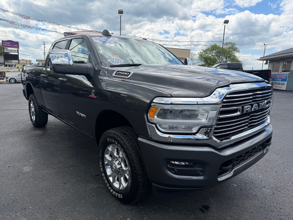 2024 RAM 2500 Image 3