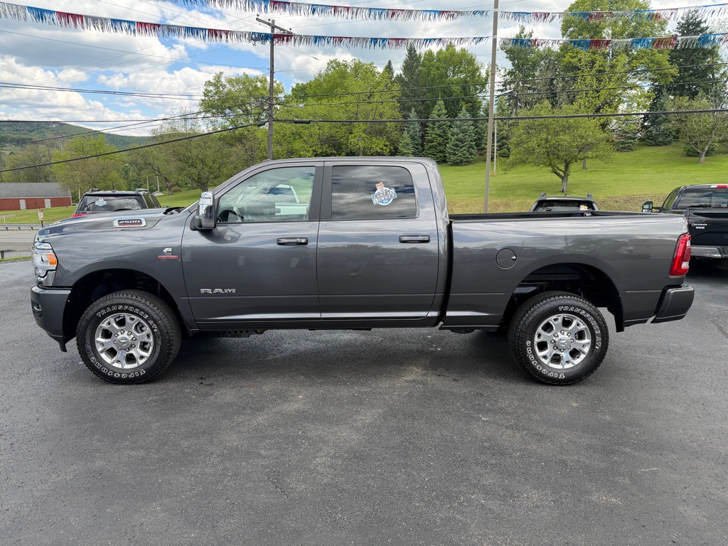 2024 RAM 2500 Image 8
