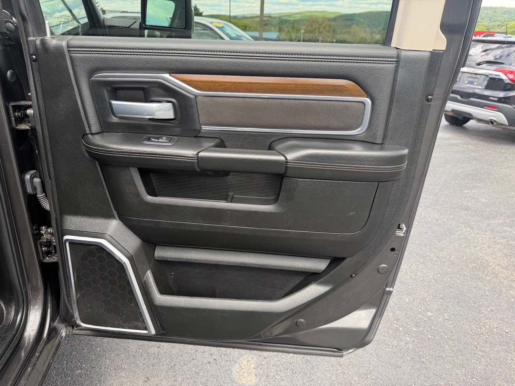 2024 RAM 2500 Image 30