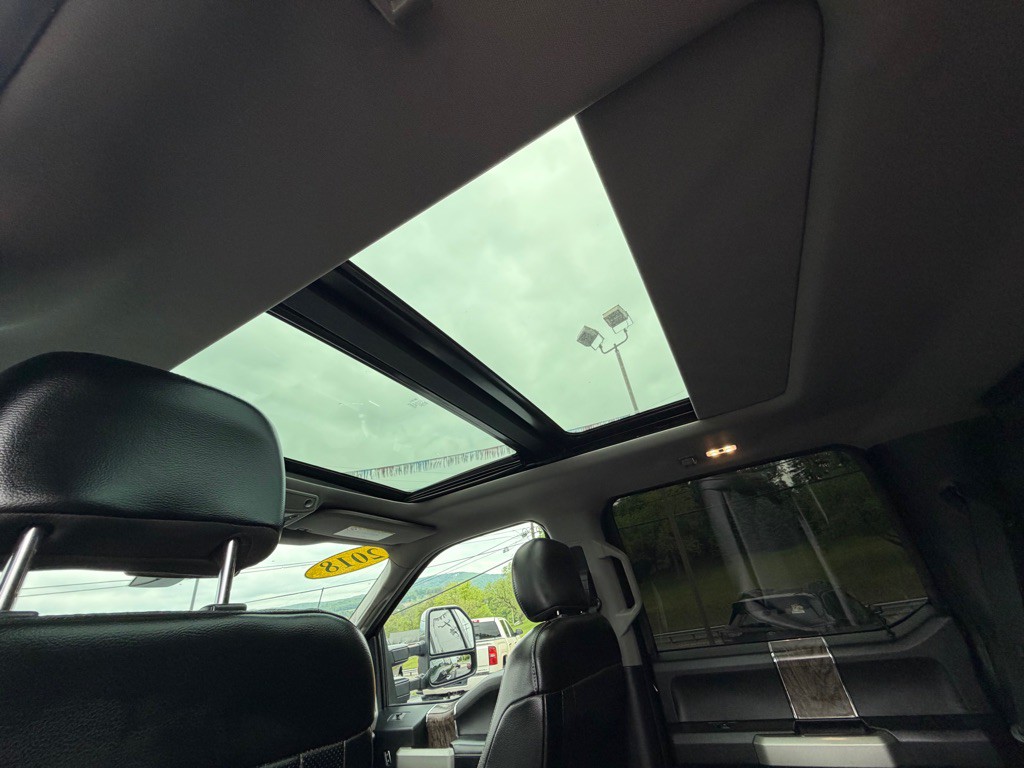 2018 Ford F-350 Image 27
