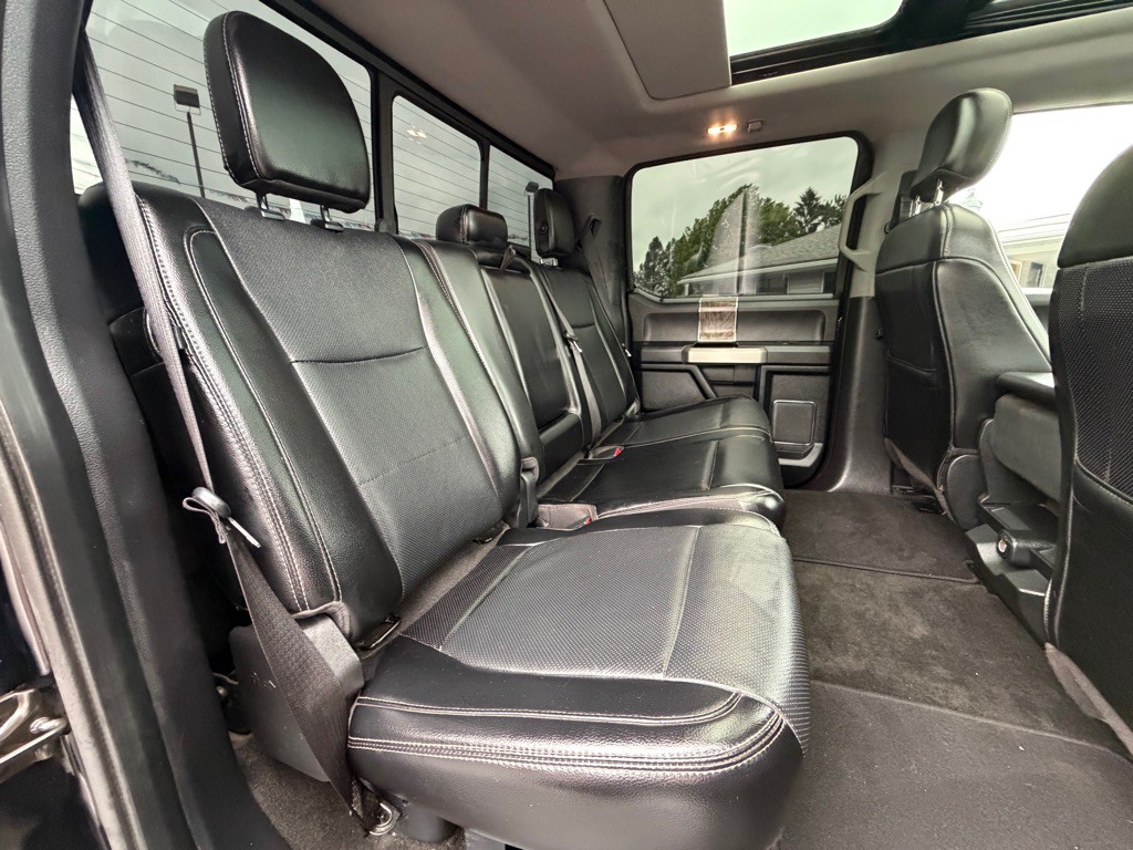 2018 Ford F-350 Image 30