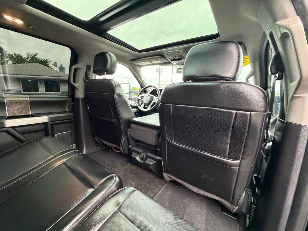 2018 Ford F-350 Image 31