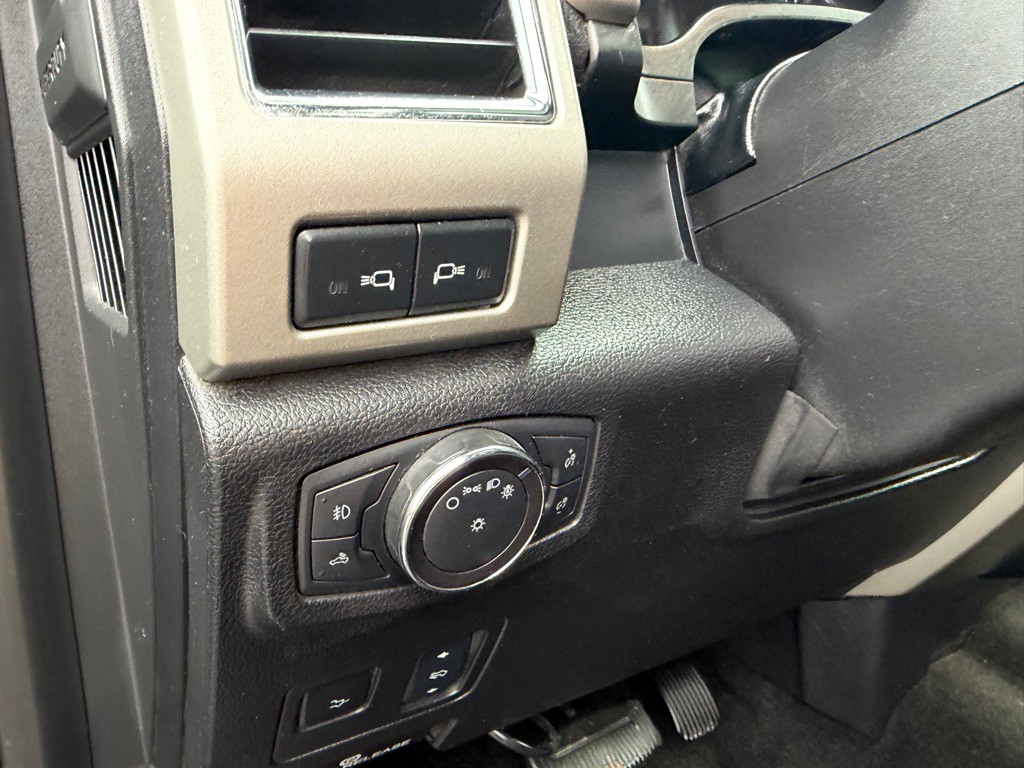 2018 Ford F-350 Image 40