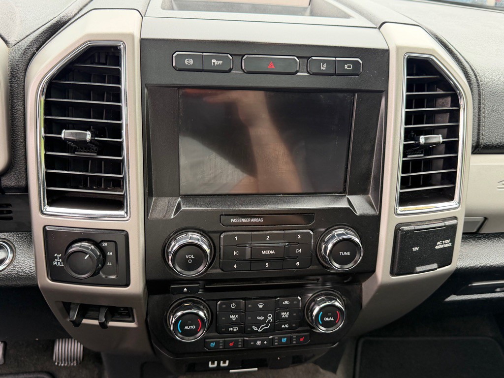 2018 Ford F-350 Image 48