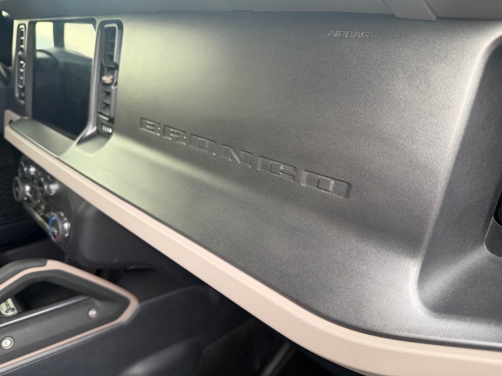 2024 Ford Bronco Image 32