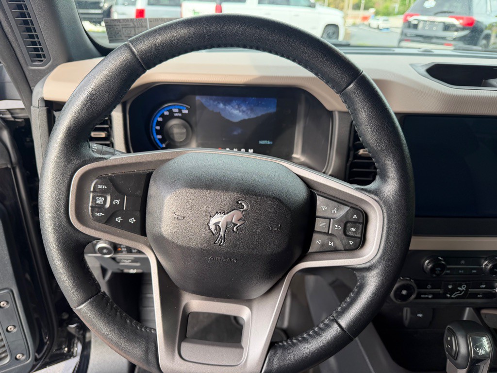 2024 Ford Bronco Image 38