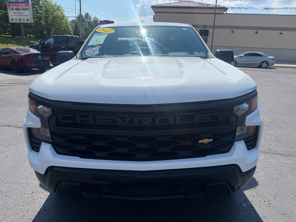 2022 Chevrolet Silverado 1500 Image 2