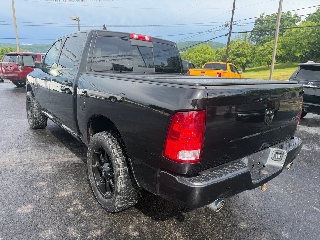 2019 RAM 1500 Image 7