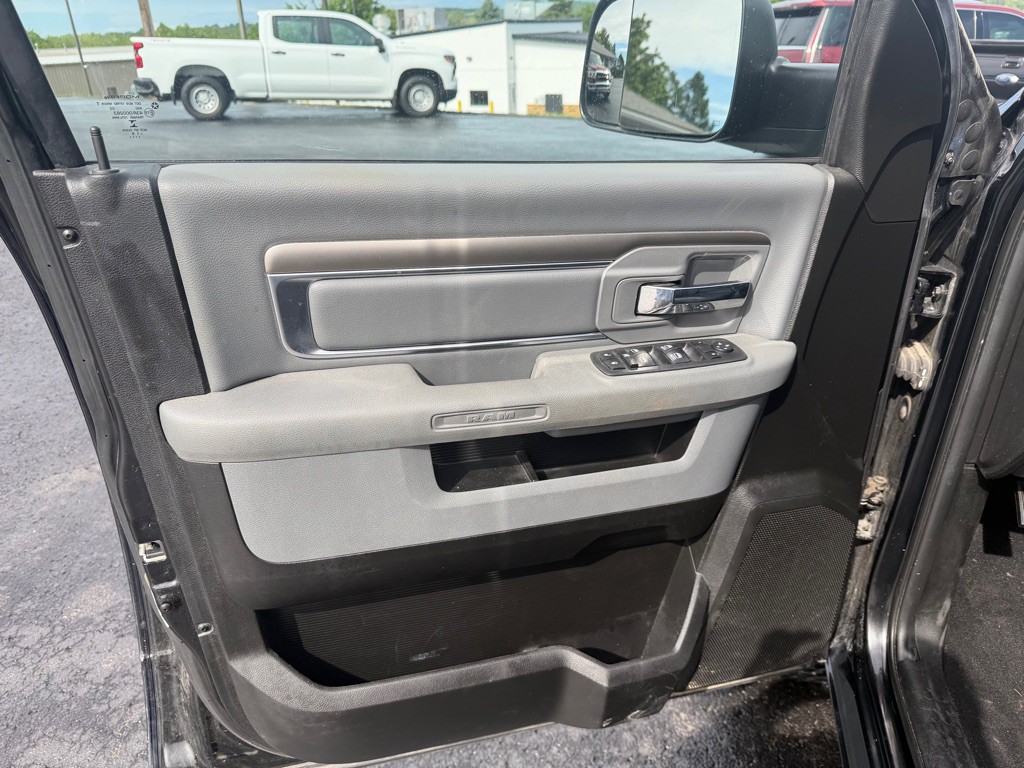 2019 RAM 1500 Image 14
