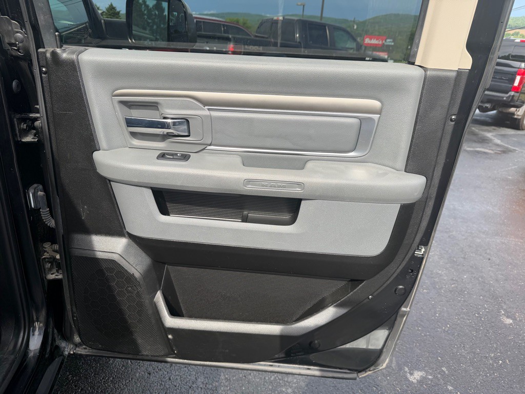 2019 RAM 1500 Image 22