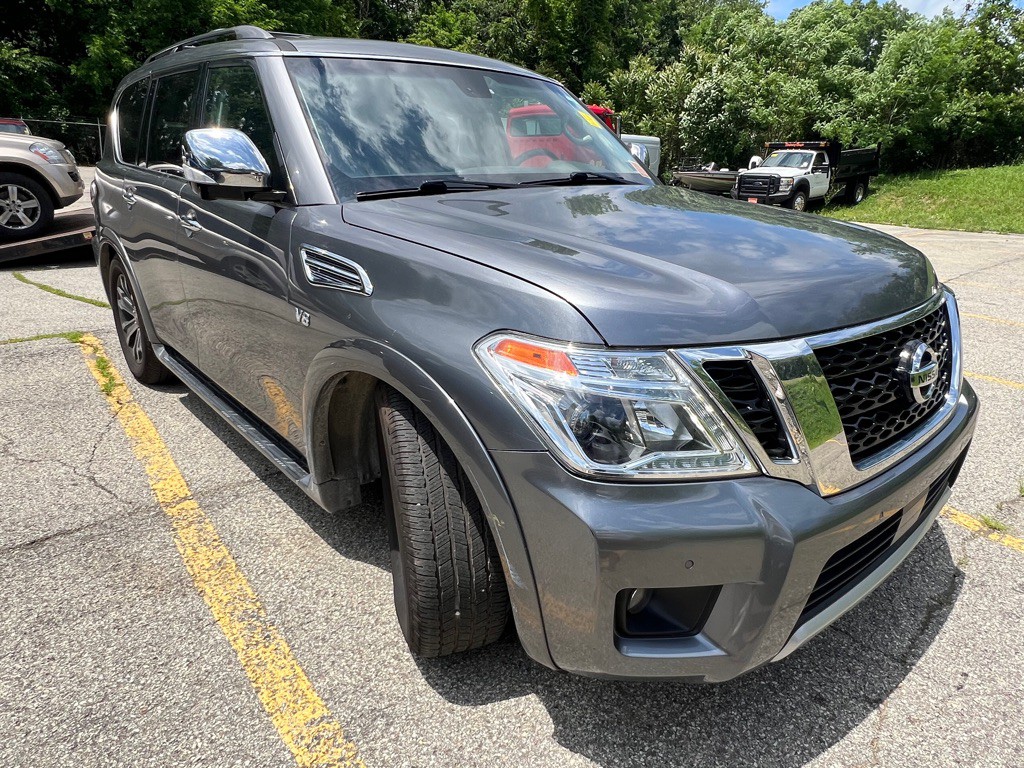 2017 Nissan Armada Image 3