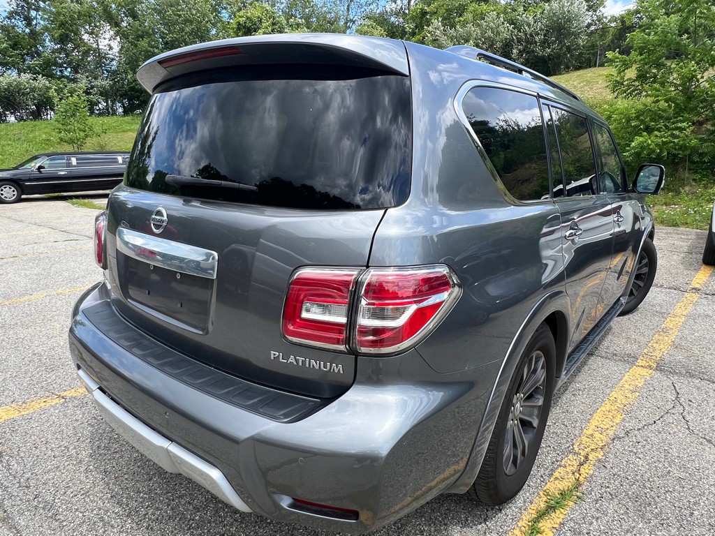 2017 Nissan Armada Image 7