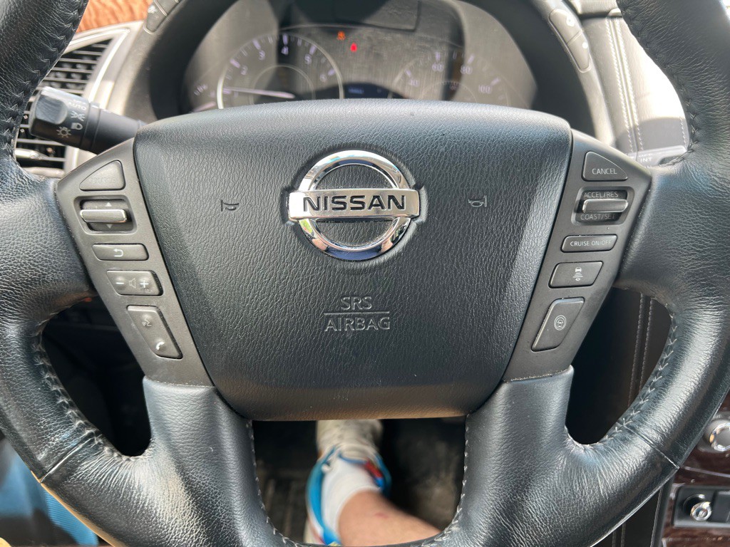 2017 Nissan Armada Image 16