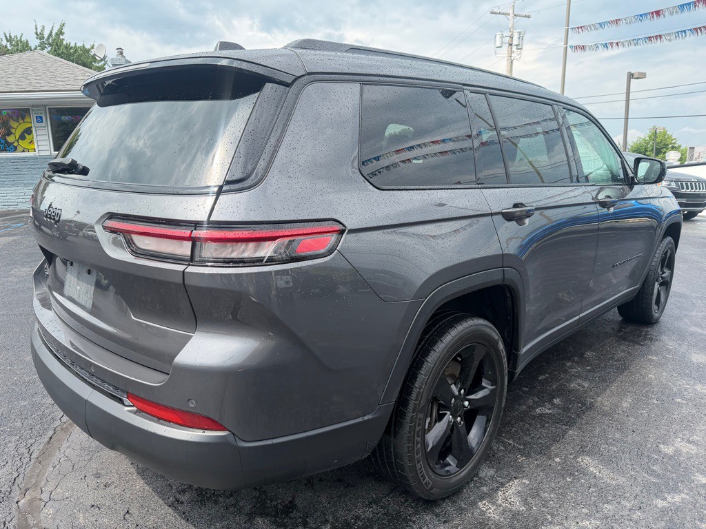 2022 Jeep Grand Cherokee Image 5