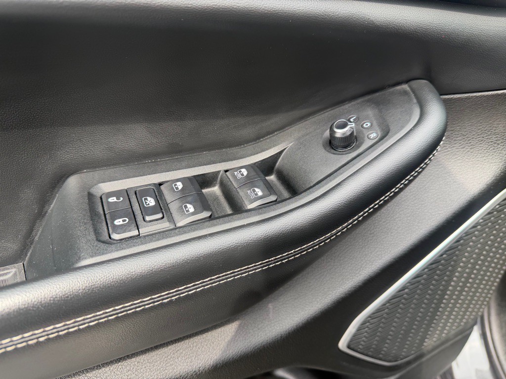 2022 Jeep Grand Cherokee Image 34