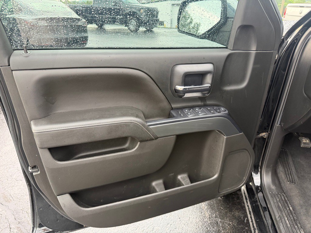 2018 Chevrolet Silverado 1500 Image 11