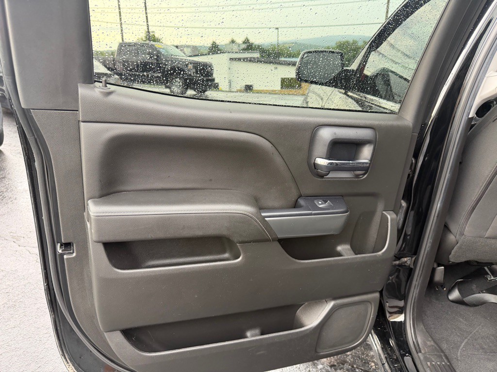 2018 Chevrolet Silverado 1500 Image 14
