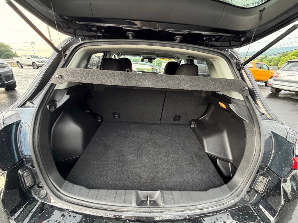 2021 Mitsubishi Outlander Image 16