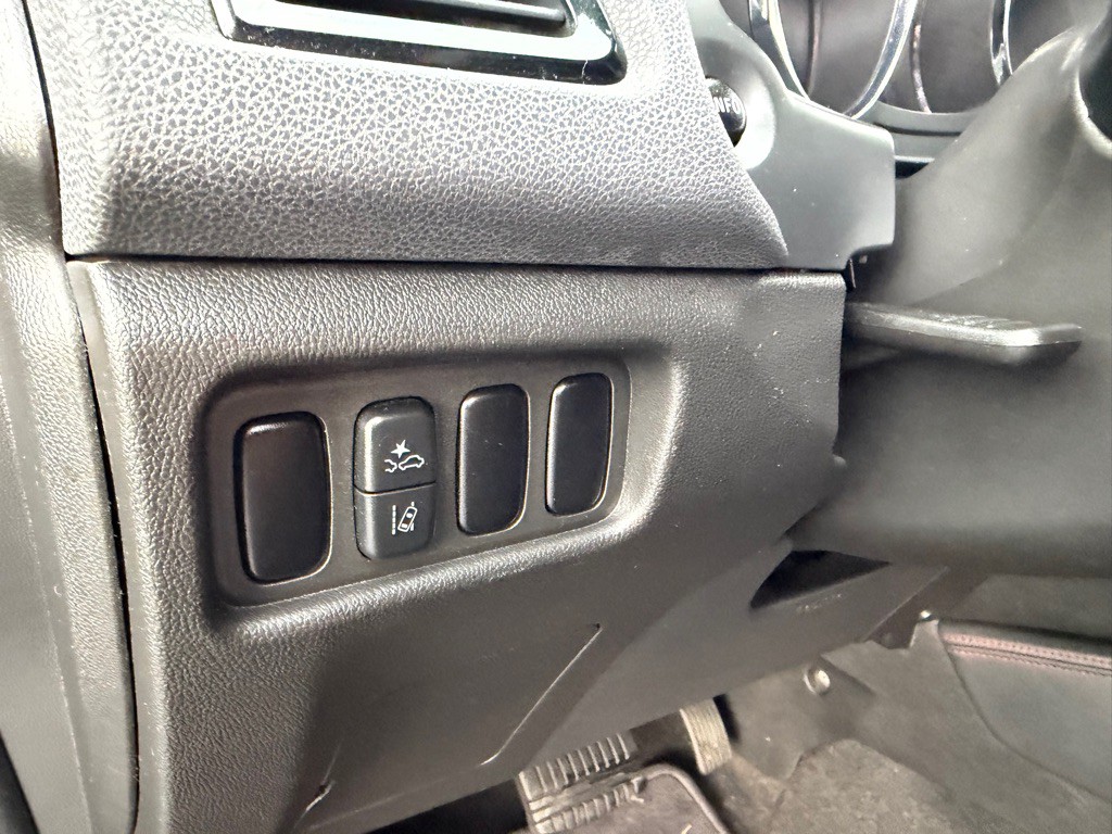 2021 Mitsubishi Outlander Image 26