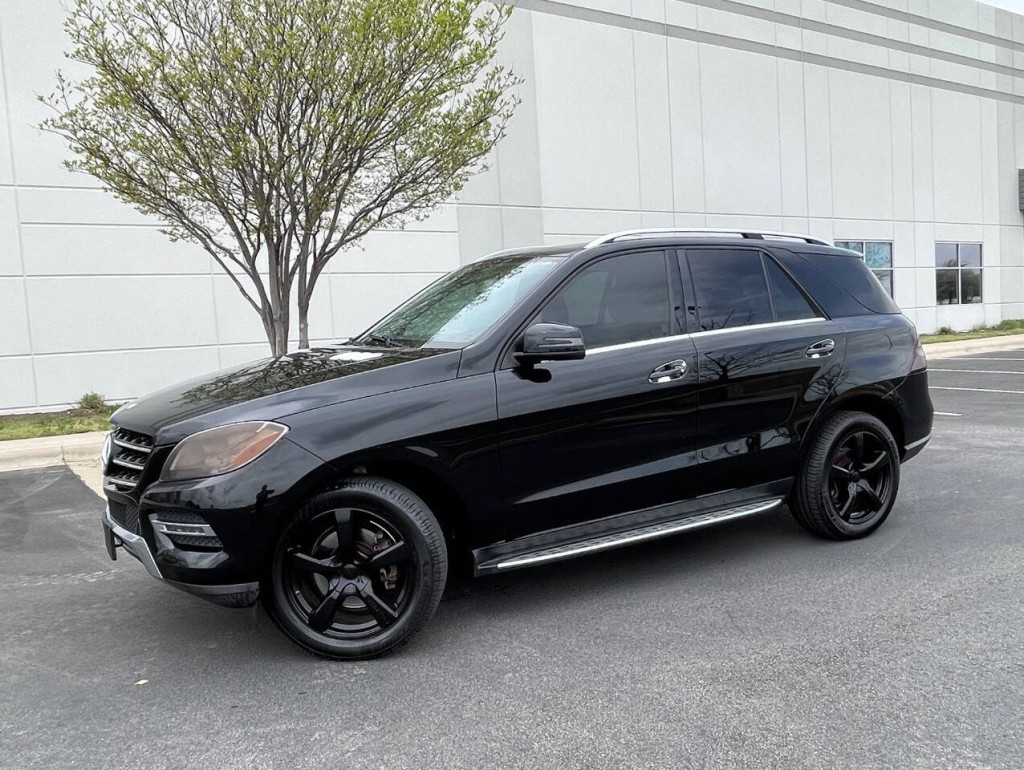 2013 Mercedes-Benz M-Class Image 2