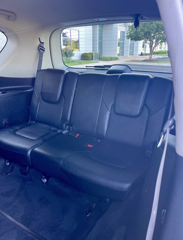 2020 Nissan Armada Image 11