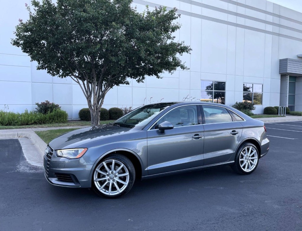2015 Audi A3 Image 2