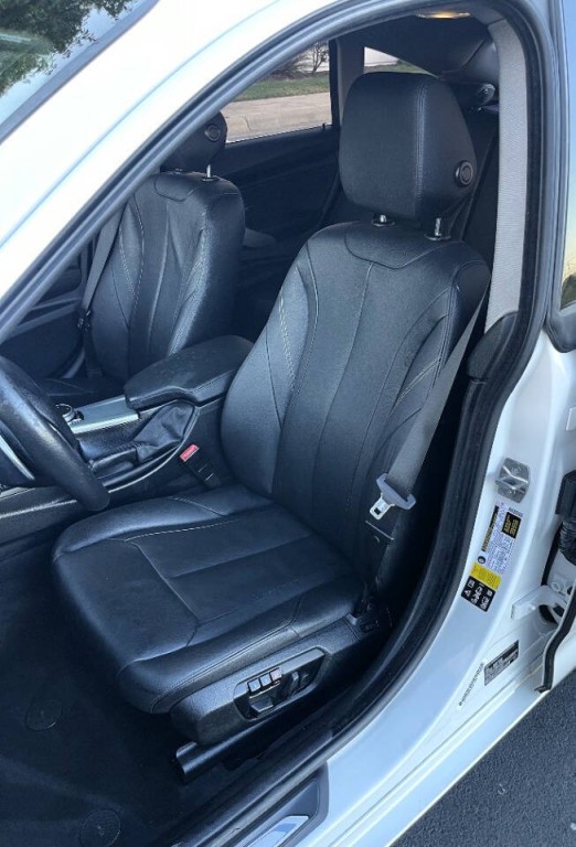2015 BMW 3 Series Image 8