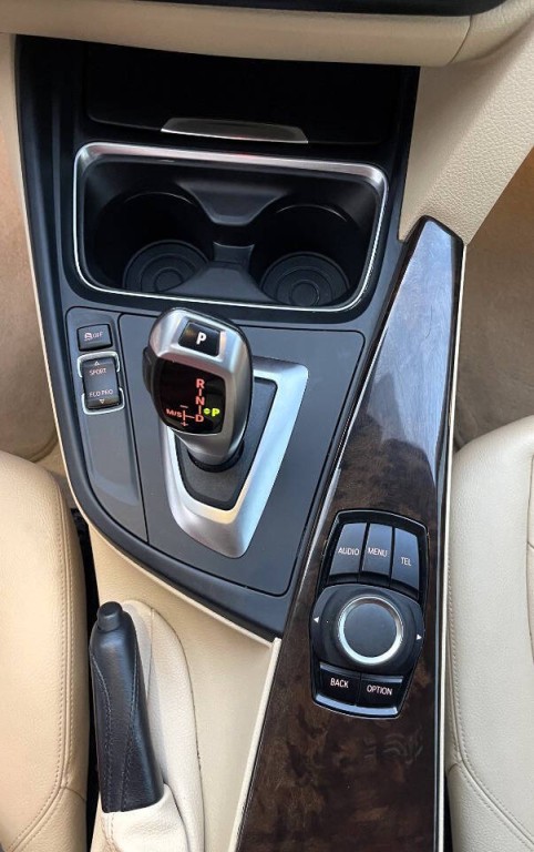 2015 BMW 3 Series Image 13