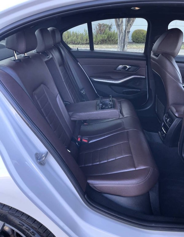 2019 BMW 3 Series Image 10