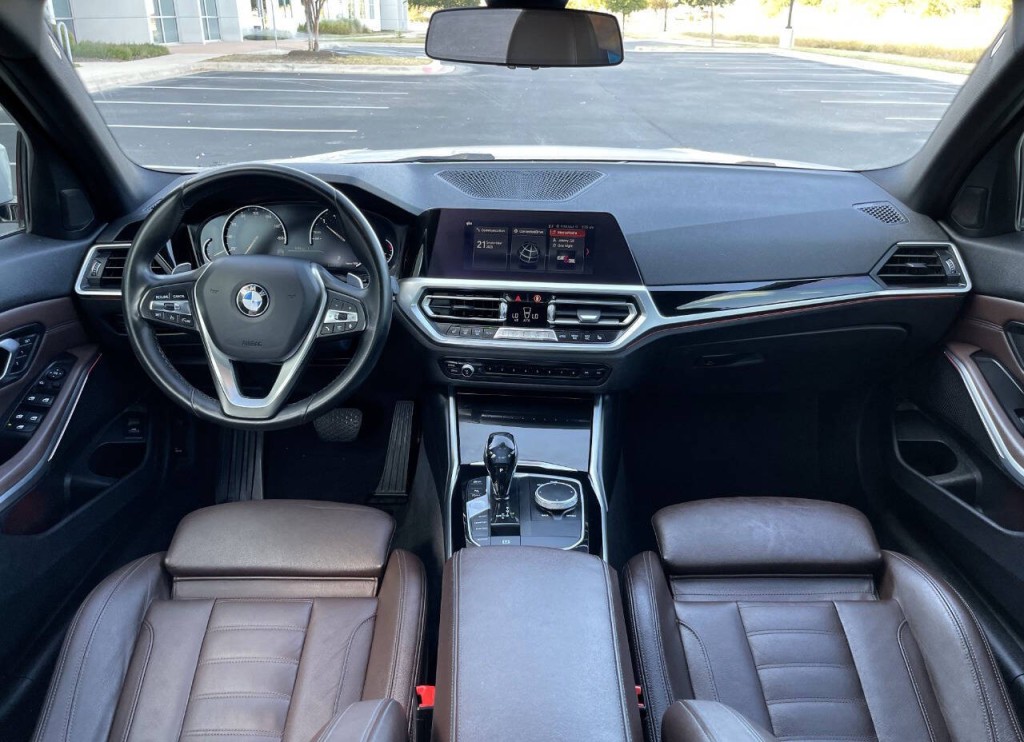 2019 BMW 3 Series Image 11