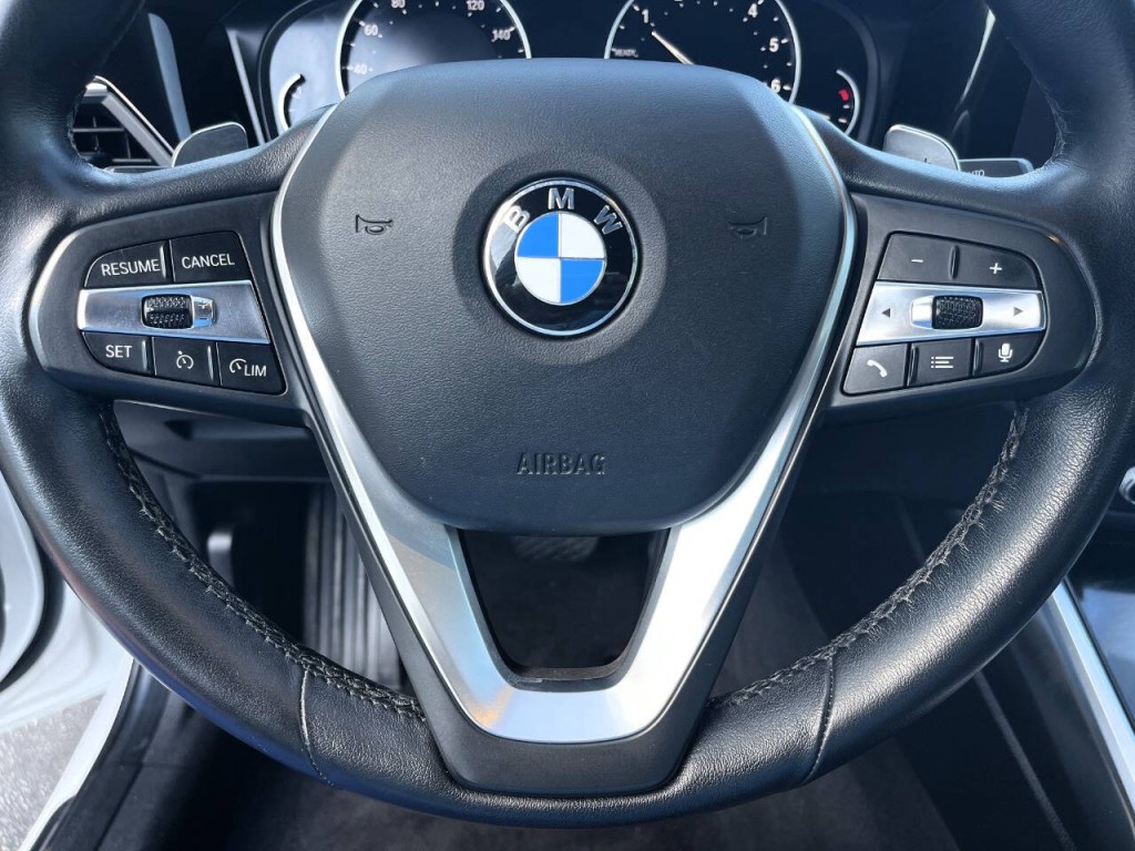 2019 BMW 3 Series Image 21