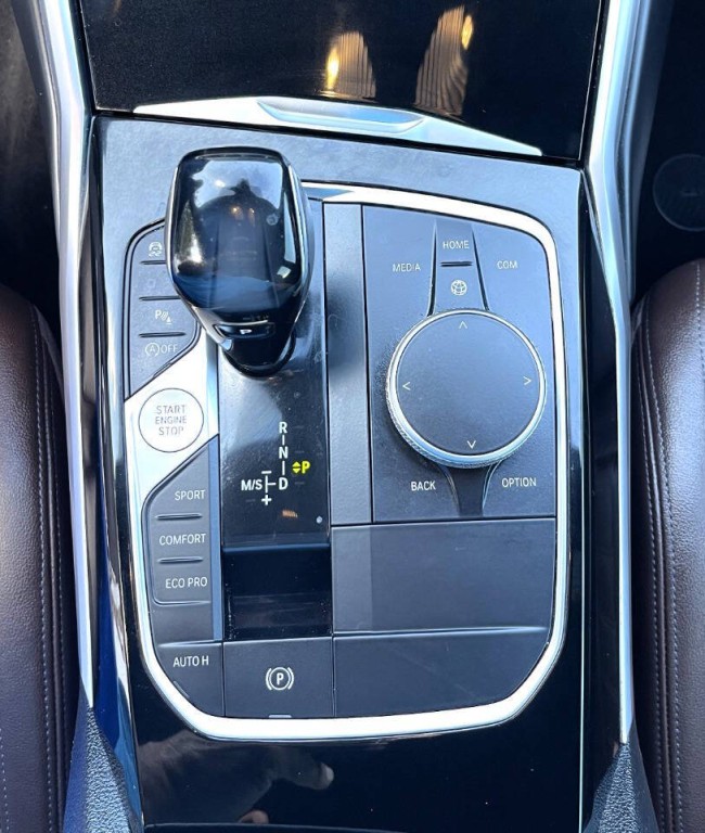 2019 BMW 3 Series Image 22