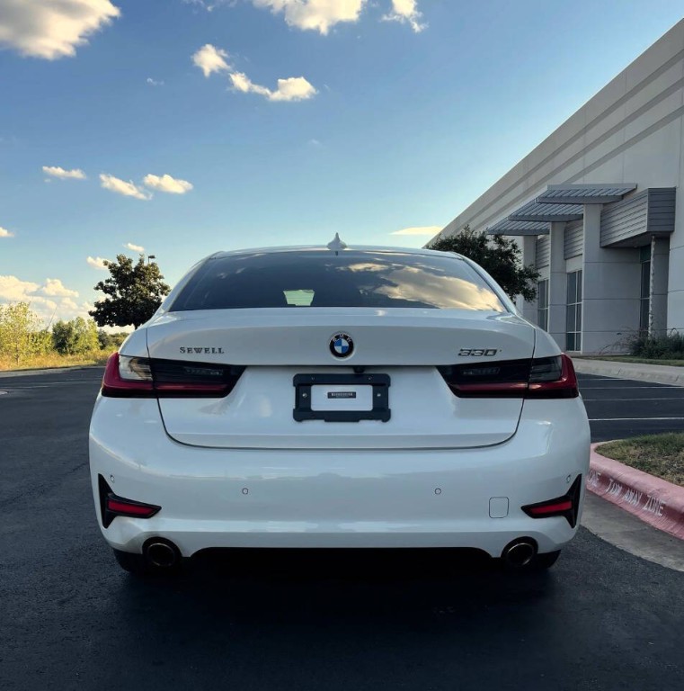 2019 BMW 3 Series Image 27