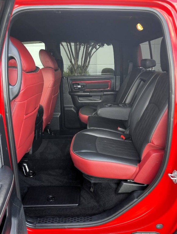 2016 RAM 1500 Image 9