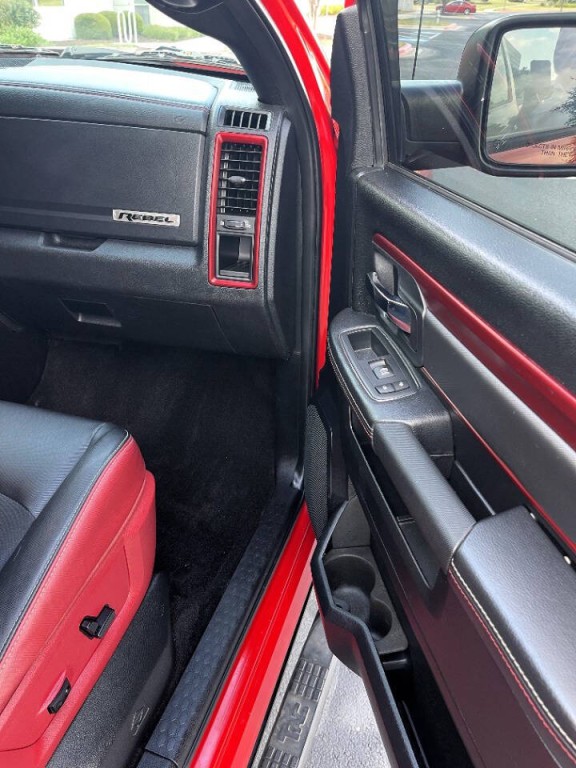 2016 RAM 1500 Image 30