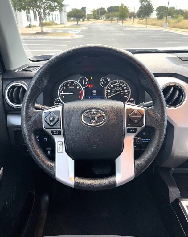 2016 Toyota Tundra Image 22