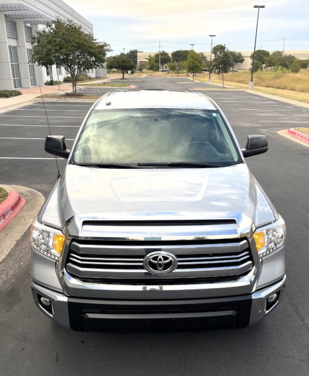 2016 Toyota Tundra Image 30