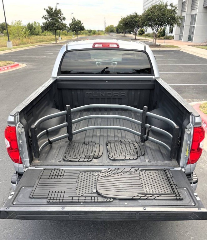 2016 Toyota Tundra Image 32
