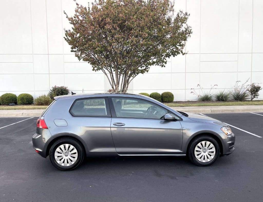 2015 Volkswagen Golf Image 5