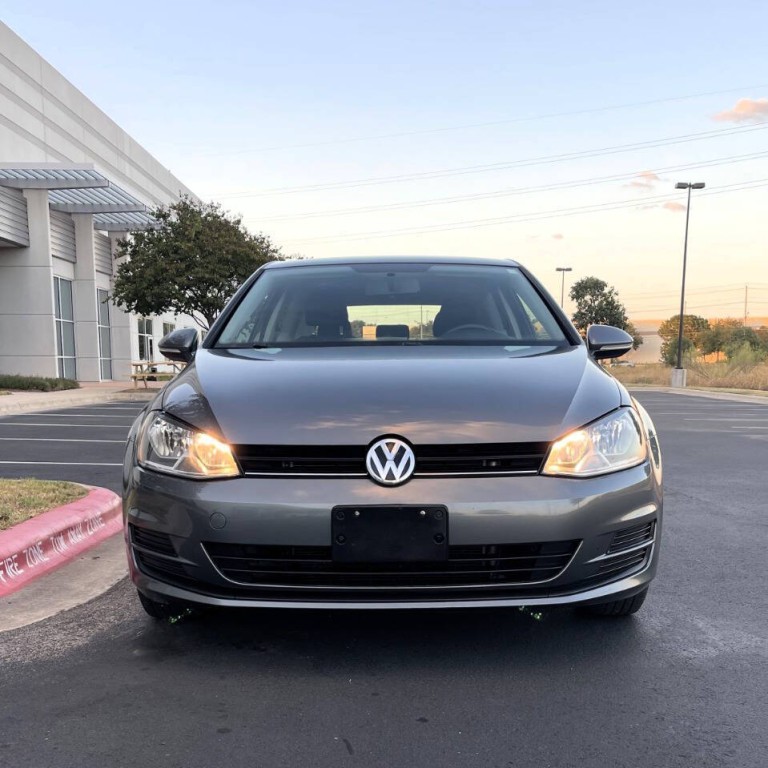 2015 Volkswagen Golf Image 22