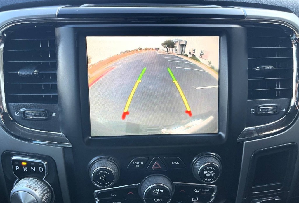 2014 RAM 1500 Image 15