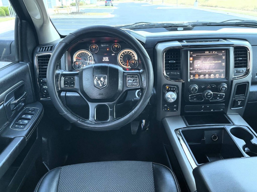 2014 RAM 1500 Image 17