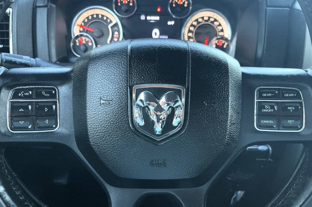 2014 RAM 1500 Image 18