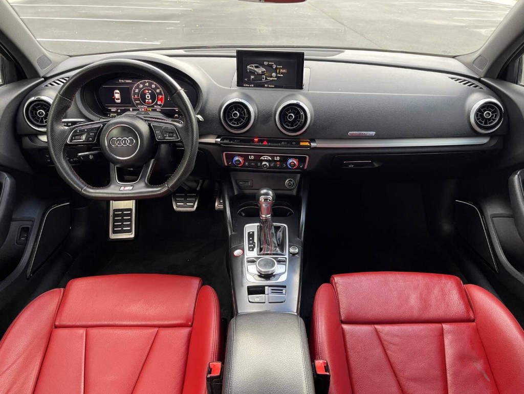 2018 Audi S3 Image 11