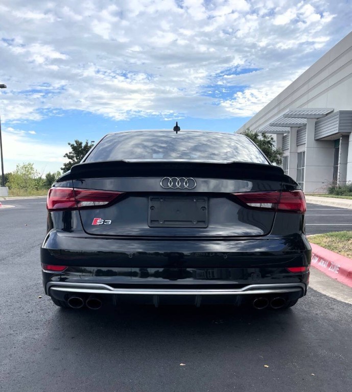 2018 Audi S3 Image 27