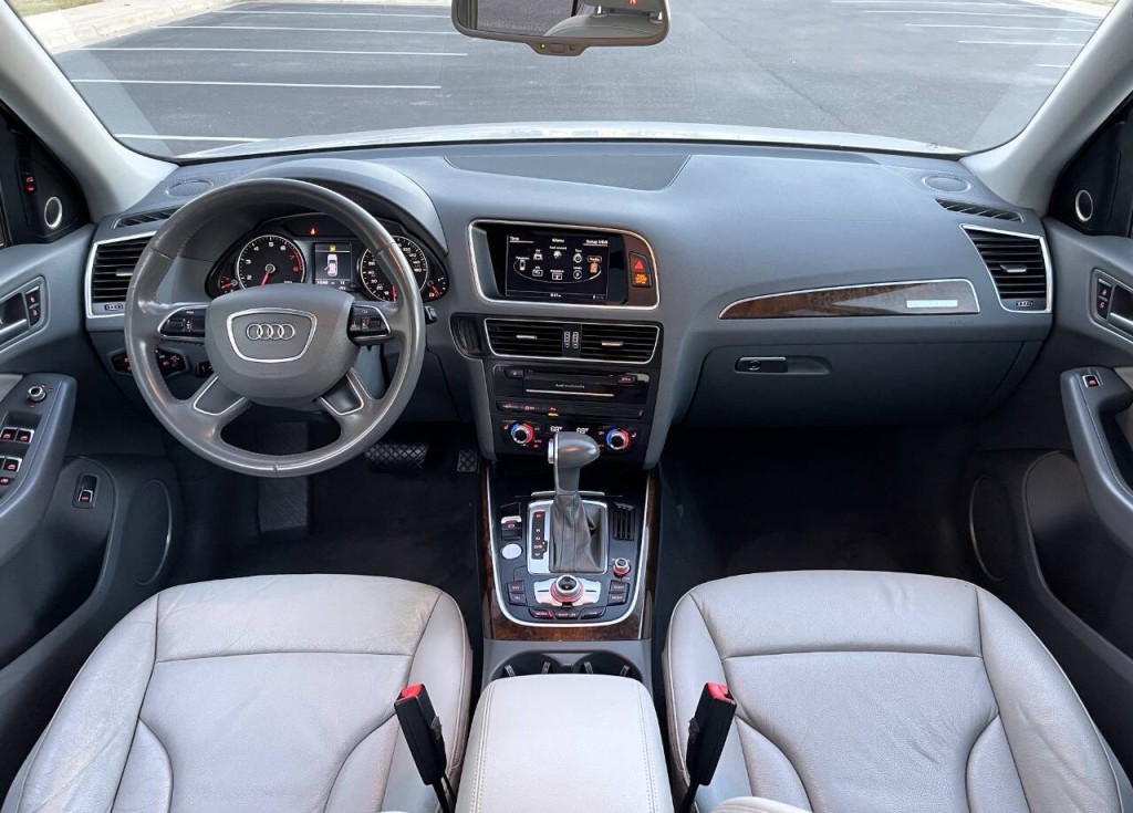 2015 Audi Q5 Image 11