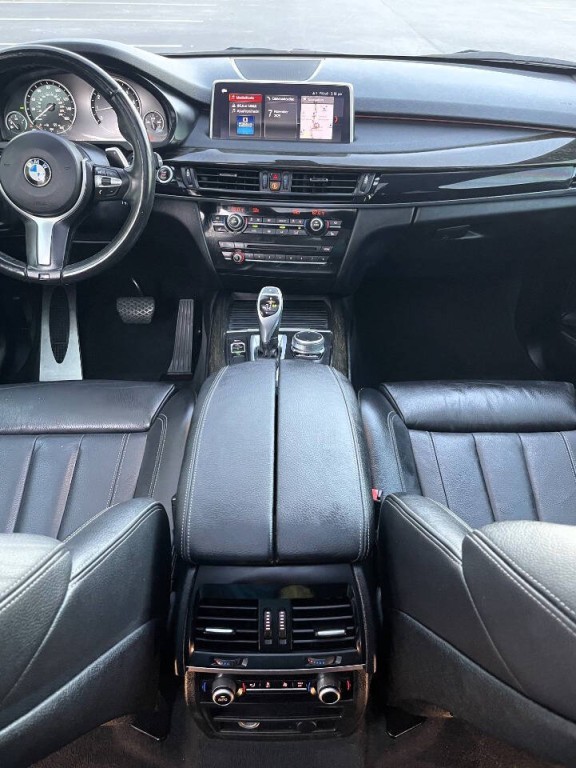 2018 BMW X5 Image 18