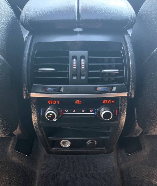 2018 BMW X5 Image 19